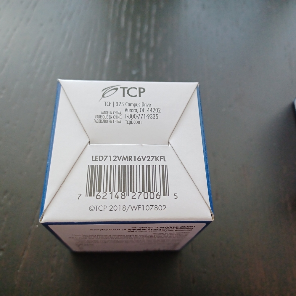 Nwt set of 9 Led lightbulbs - Picture 2 of 5